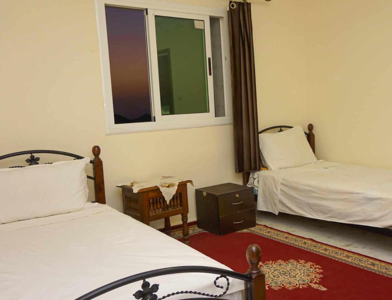 Hotel Ain Leuh Buitenkant foto